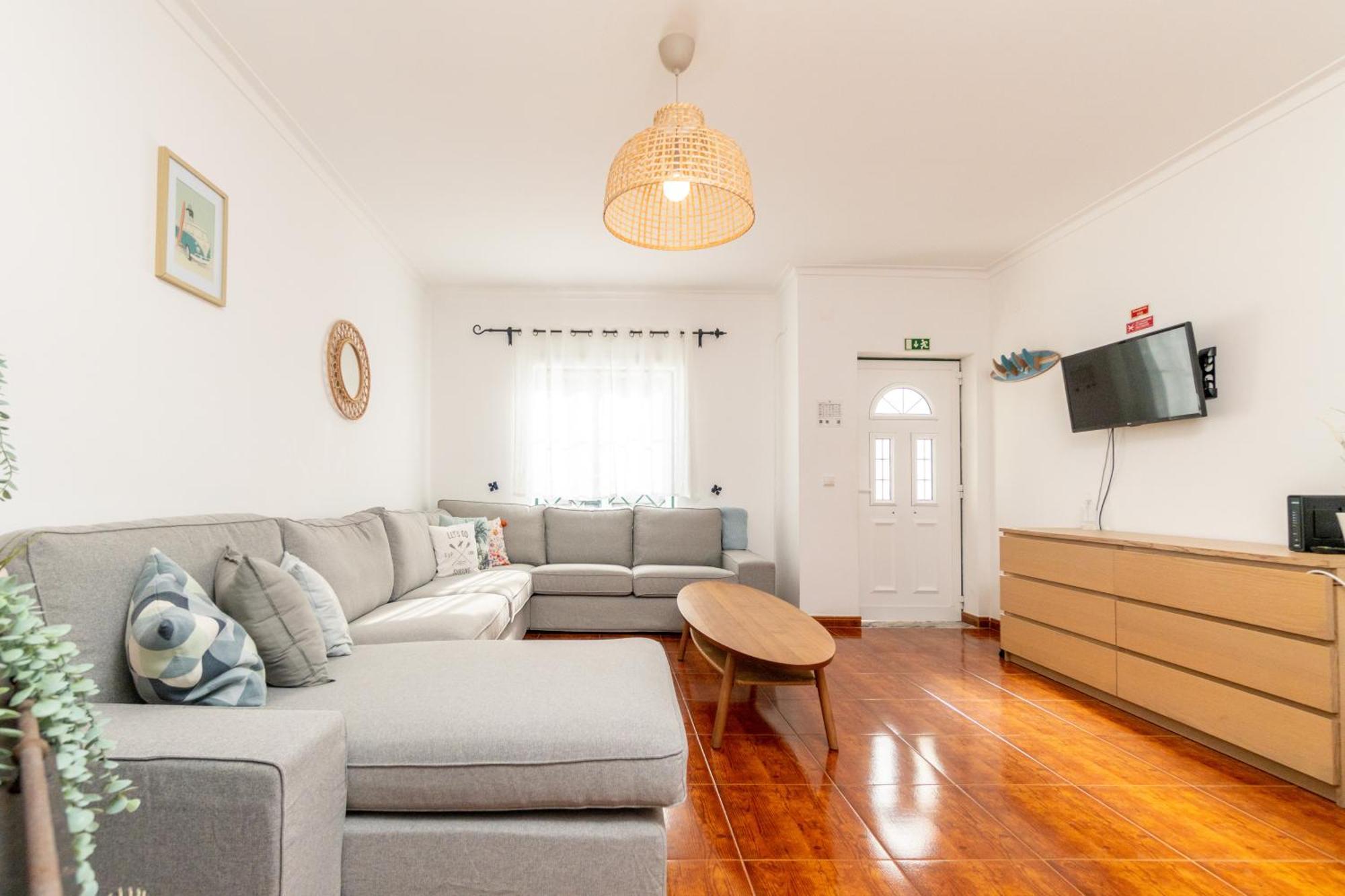 Baleal Happiness Surf House Βίλα Ferrel  Εξωτερικό φωτογραφία